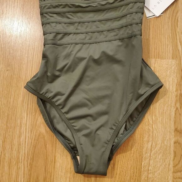 La Blanca Island Goddess Tummy-Control One-Piece - Picture 5 of 14